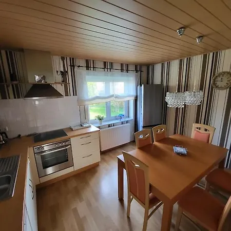 Schoene Mit Eigenem Eingang Und Parkplatz Fulda